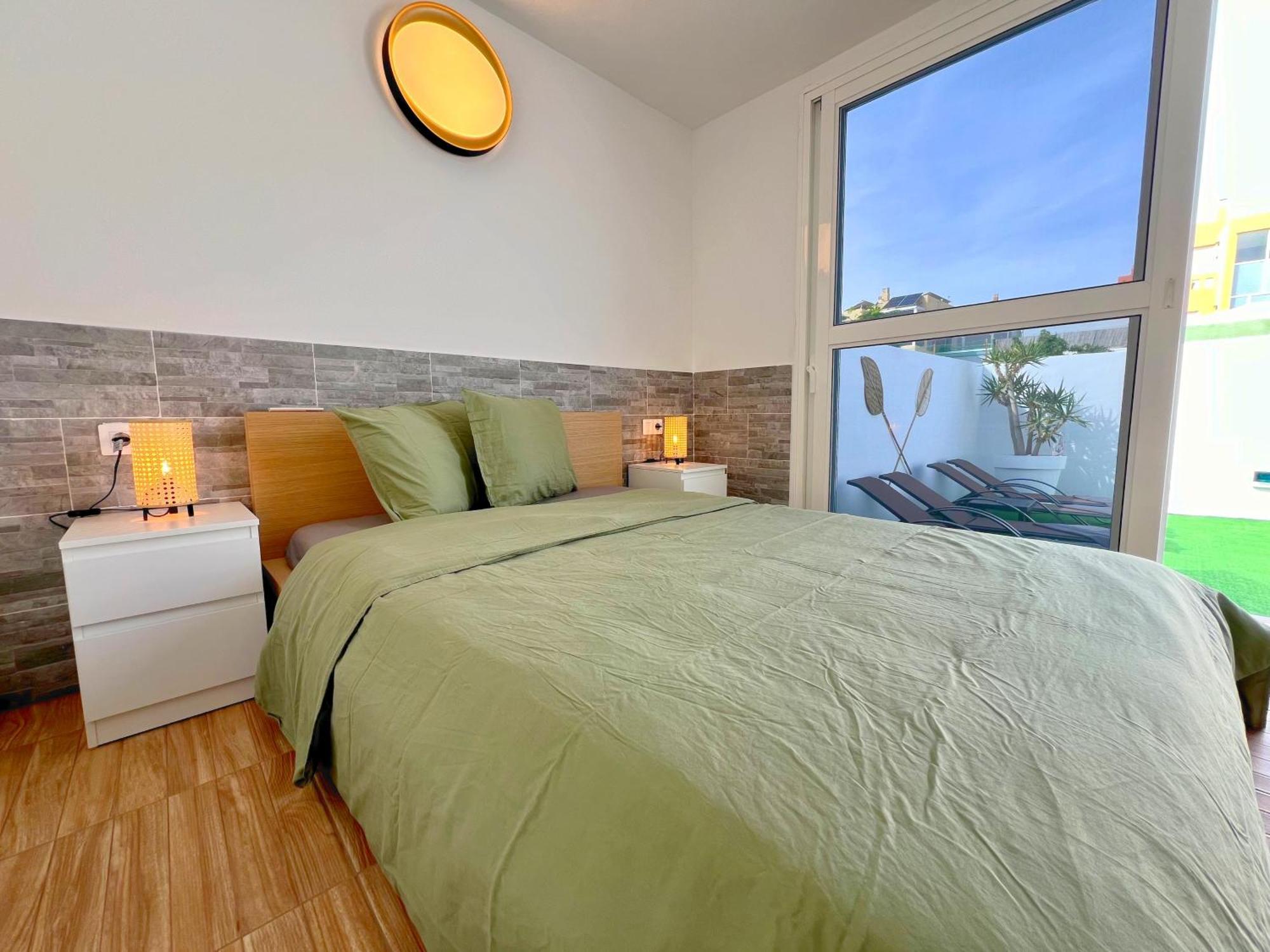 Apartment Mit Meerblick Und Gemeinschaftspool