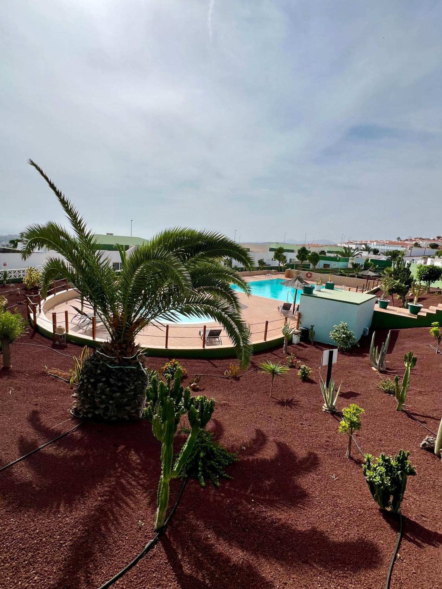 Apartment Mit Meerblick Und Gemeinschaftspool